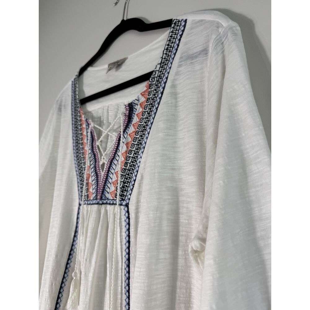 Lucky Brand Embroidered Tasseled Knit Tunic Blouse White Geometric Size 2X - Picture 6 of 11